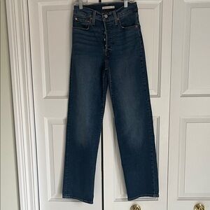 Levi's® Women's Ultra-High Rise Ribcage Straight Jeans